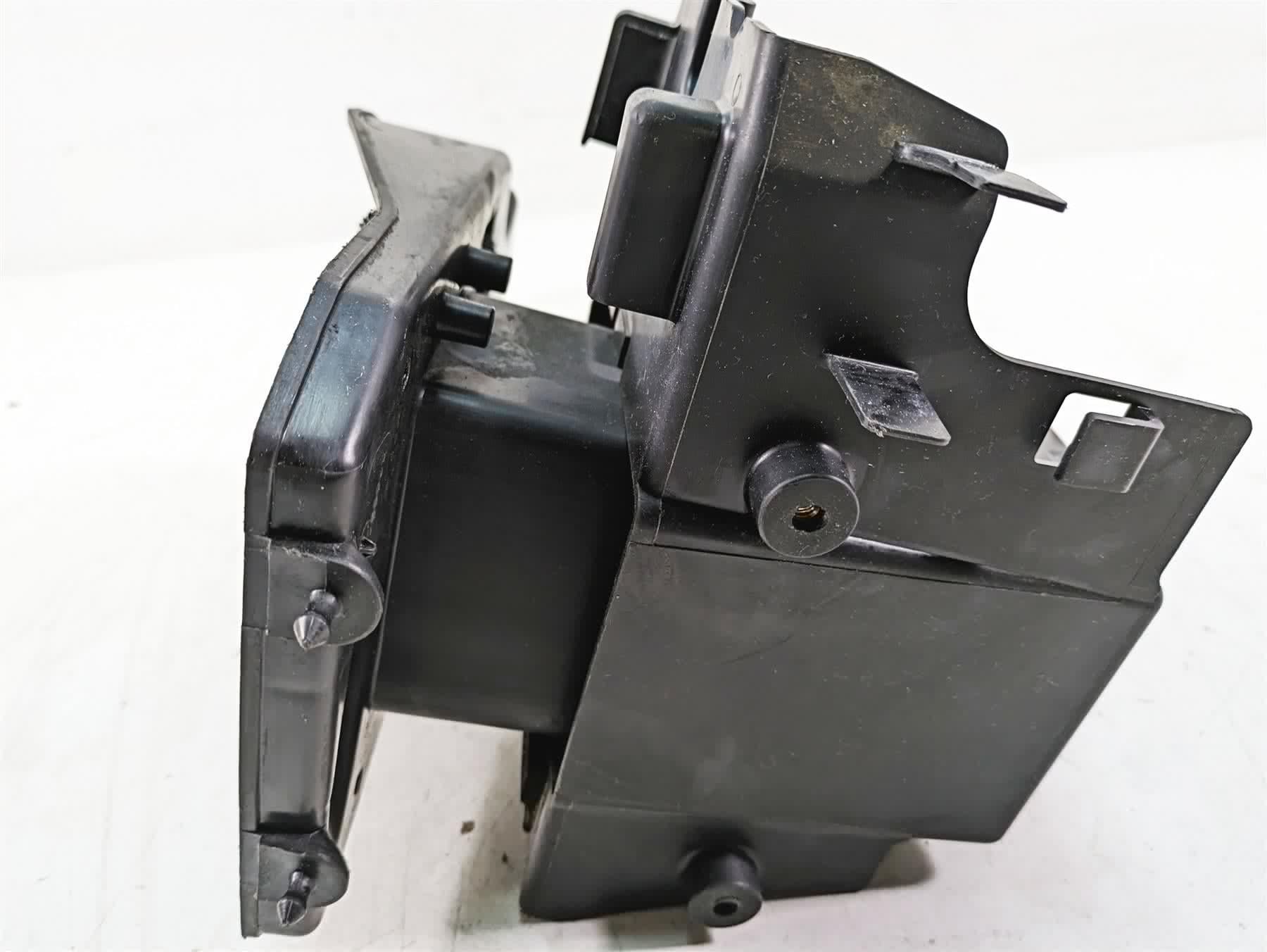 1997 Kawasaki VN1500 Vulcan Battery Electrical Carrier Set 11045-1451 {{ shop.shopifyCountryName }} - Mototech271