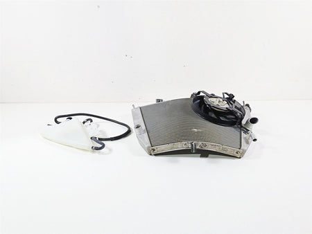2024 Suzuki GSXR600 Nice Radiator Fan Reservoir 2K Only 17710-14J00 {{ shop.shopifyCountryName }} - Mototech271