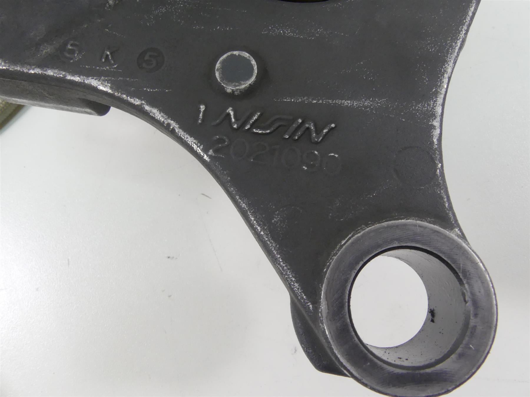 2006 Triumph Daytona 675 Rear Nissin Caliper & Bracket T2021410 {{ shop.shopifyCountryName }} - Mototech271