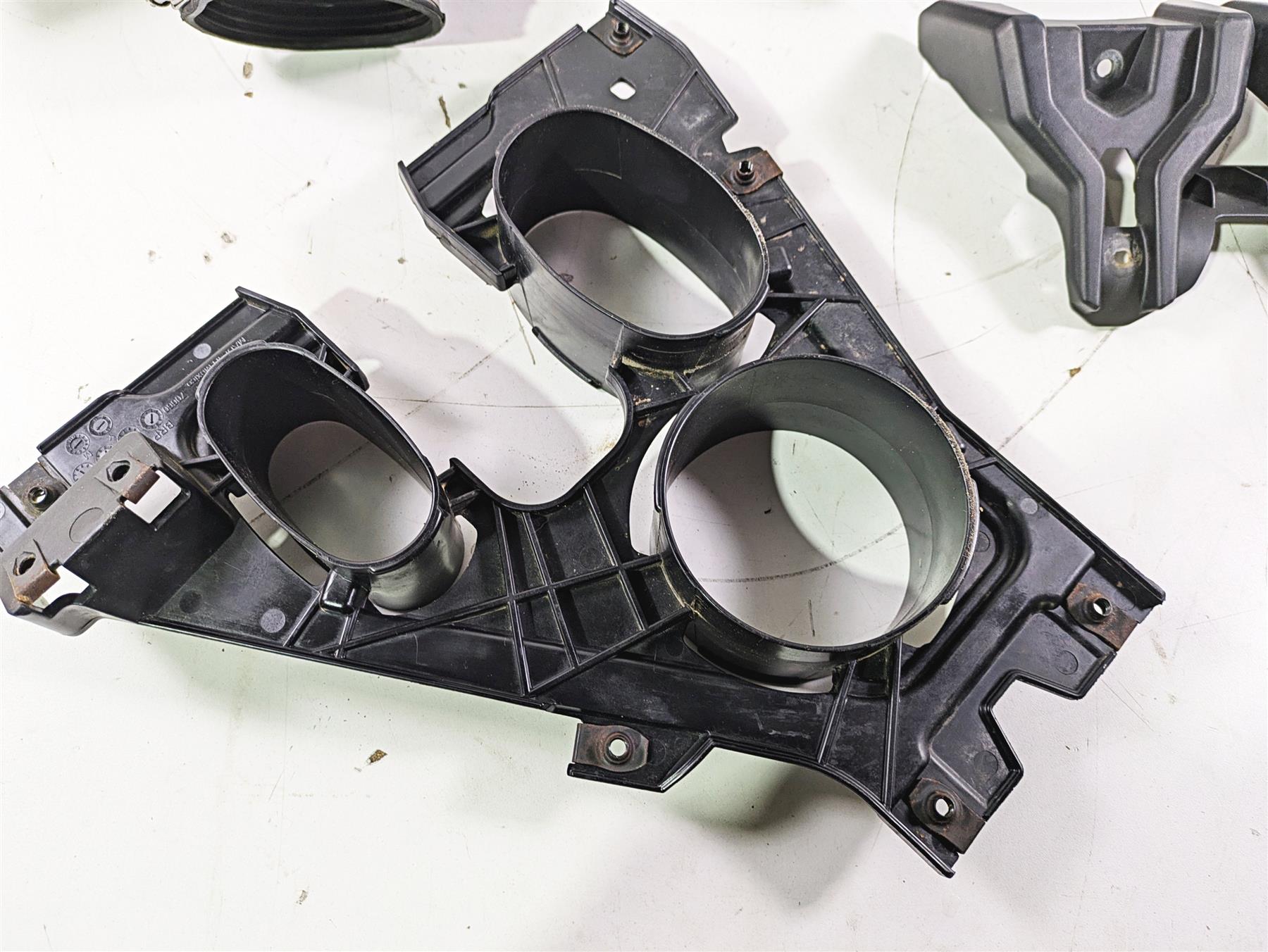 2023 Can Am Maverick X3 XMR Turbo RR Oem Red Air Intake Snorkel Set 706600250 {{ shop.shopifyCountryName }} - Mototech271