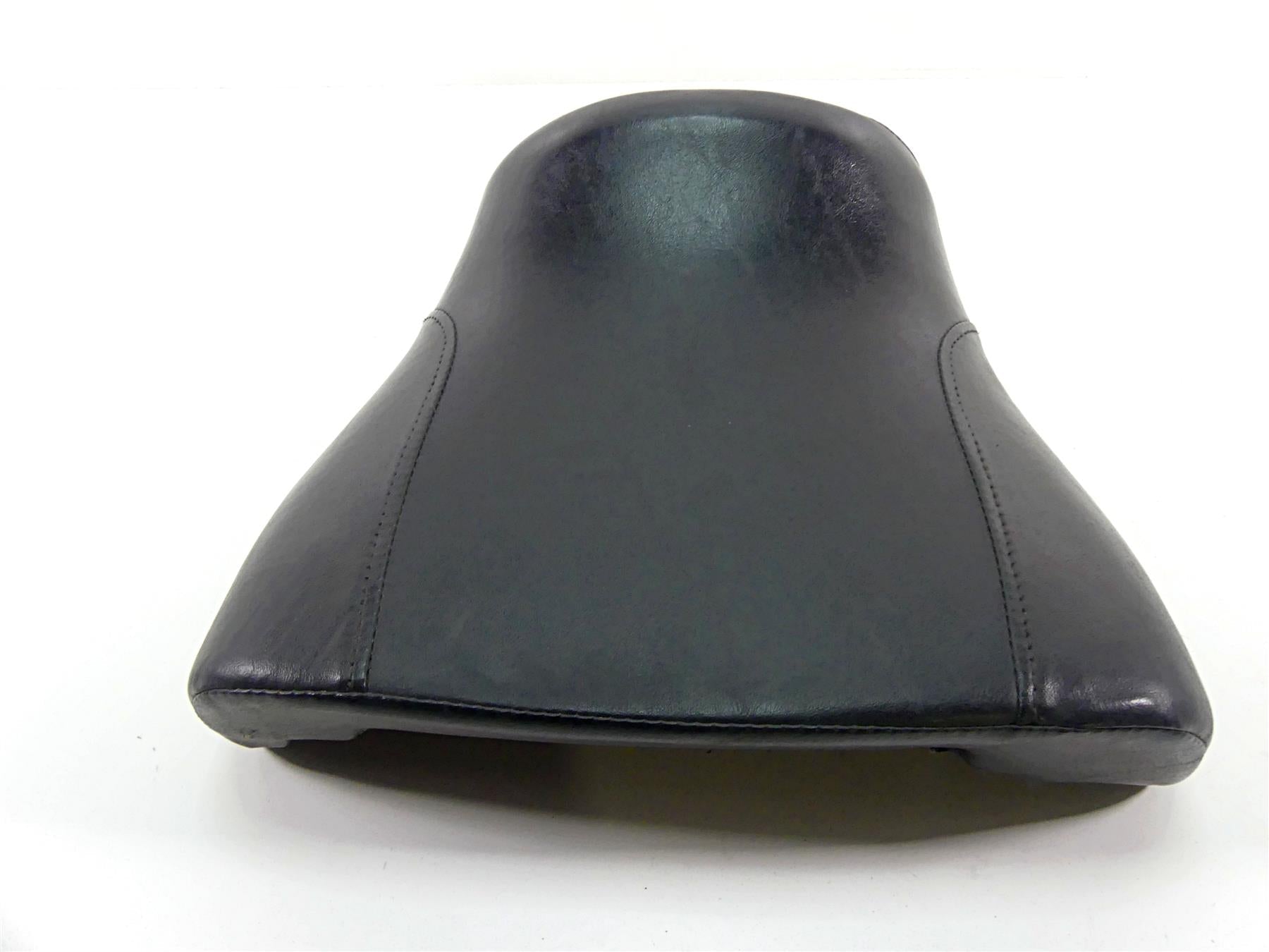 2014 Harley VRSCF Muscle V-Rod Front Rider Driver Seat Saddle - Read 52433-09 {{ shop.shopifyCountryName }} - Mototech271