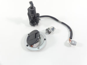 2022 Suzuki GSXR750 Ignition Switch Key Lock Fuel Tank Cap Set 37101-40822 | Mototech271