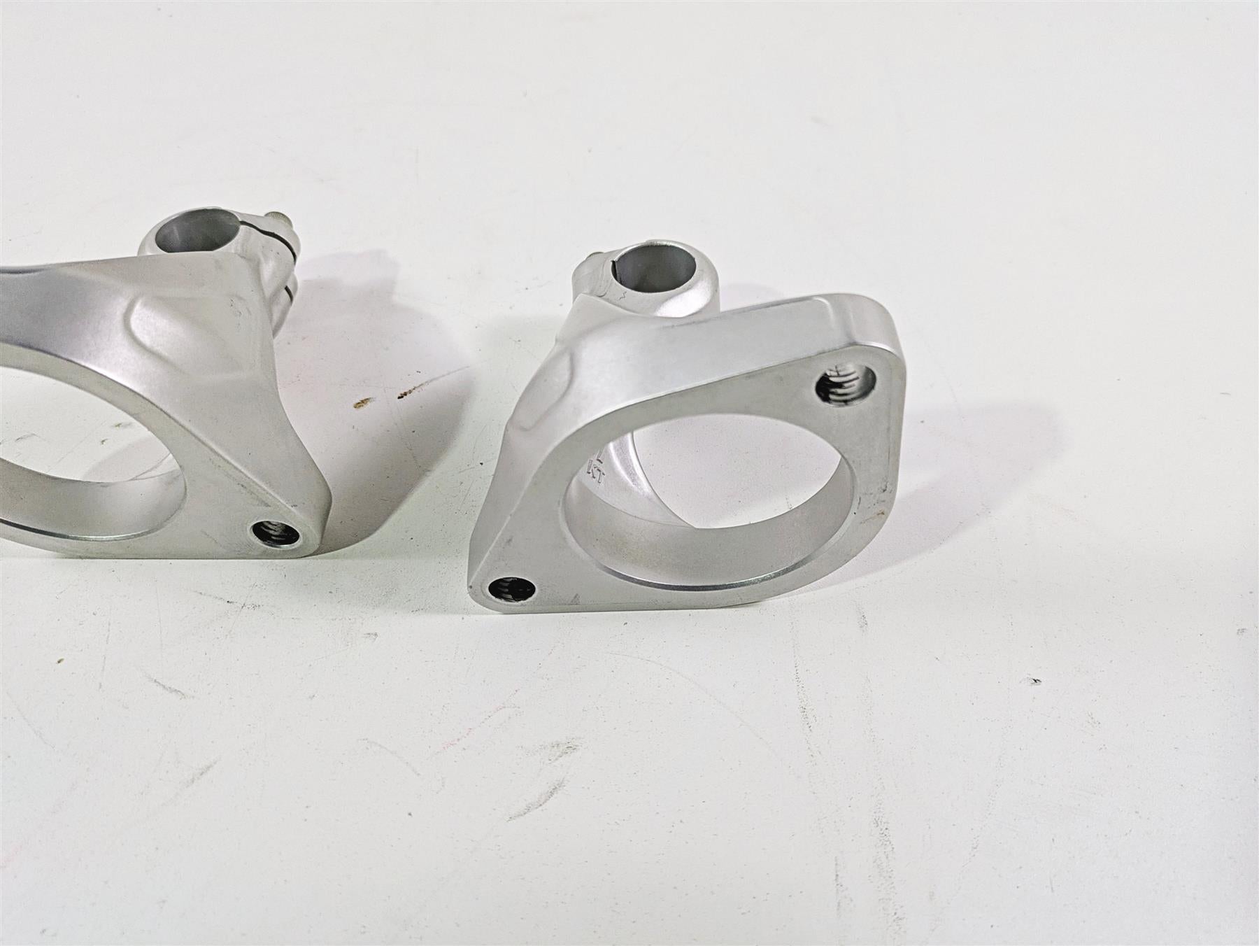 2019 Ducati Supersport 939 S Handle Bar Mounts Clamp Holder Set 36015581AA {{ shop.shopifyCountryName }} - Mototech271