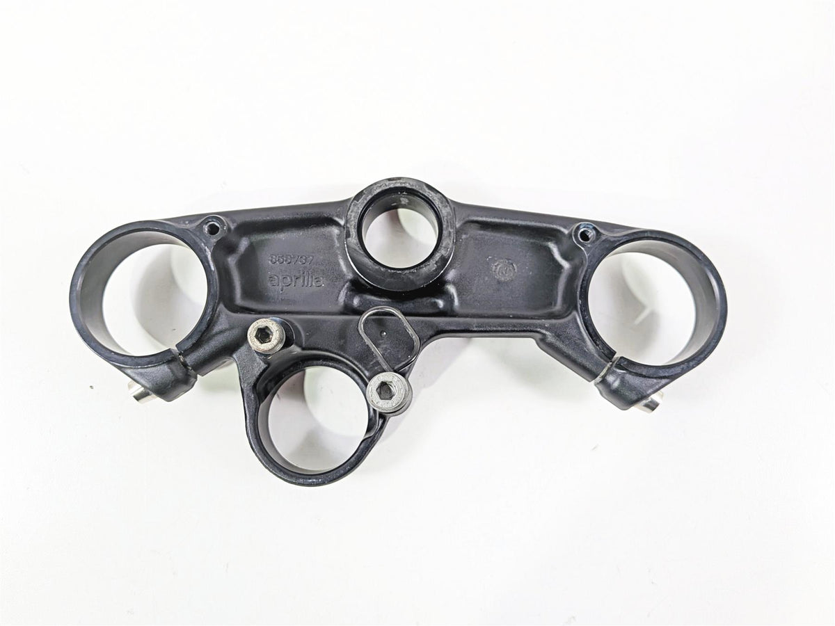 2018 Aprilia RSV4 RR Upper Triple Tree Steering Clamp 2B003830 858737 {{ shop.shopifyCountryName }} - Mototech271