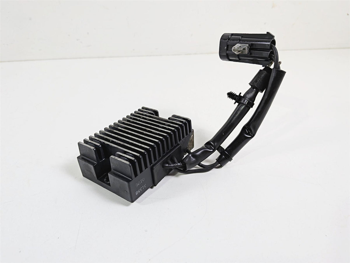 2006 Harley Sportster XL883 Low Rectifier Voltage Regulator 74523-04 {{ shop.shopifyCountryName }} - Mototech271