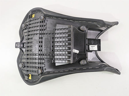 2024 Triumph Street Triple 765 R Front Rider Driver Seat Saddle T2310815 {{ shop.shopifyCountryName }} - Mototech271