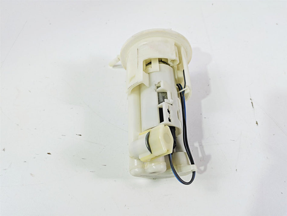 2013 Triumph Tiger 1215 Explorer Fuel Gas Petrol Pump - Tested T2400735 {{ shop.shopifyCountryName }} - Mototech271