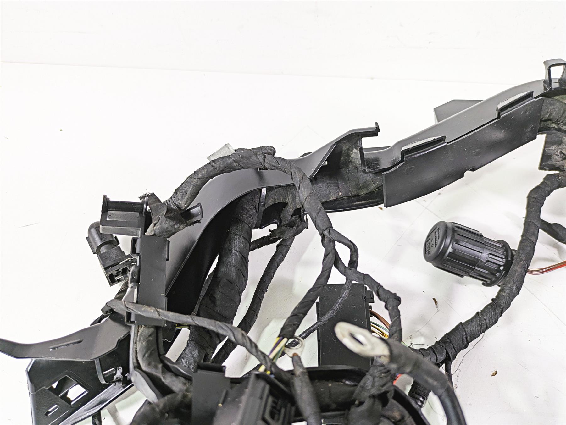 2016 BMW R1200GS GSW K50 Main & Engine Wiring Harness -No Cuts 61118562116 {{ shop.shopifyCountryName }} - Mototech271