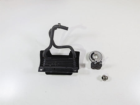 2016 Harley Touring FLHX Street Glide Oil Cooler + Cover & Flange Set 63083-11A {{ shop.shopifyCountryName }} - Mototech271