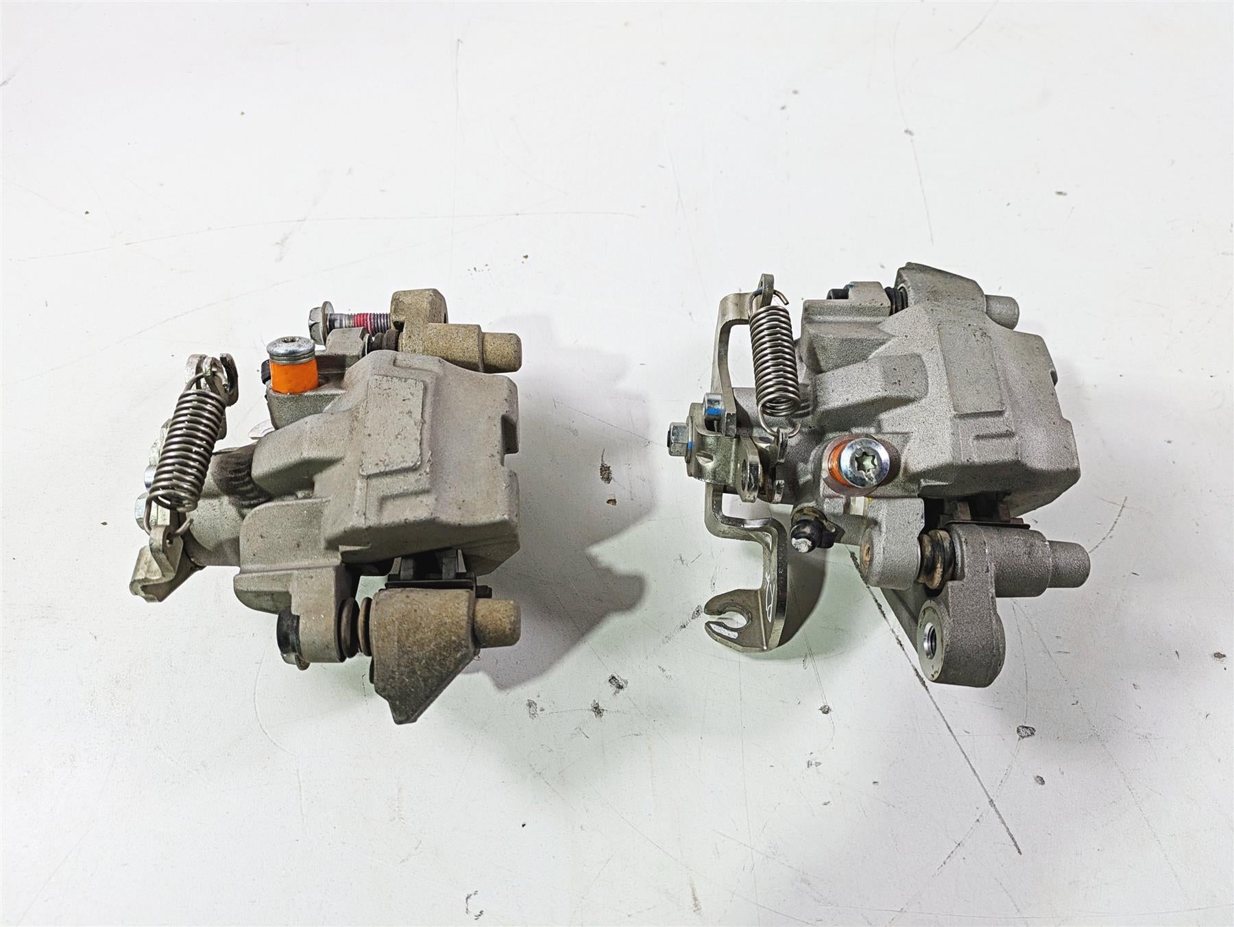 2020 Kawasaki Teryx KRX KRF 1000 Rear Bake Caliper Set 43080-0223 43080-0224 {{ shop.shopifyCountryName }} - Mototech271