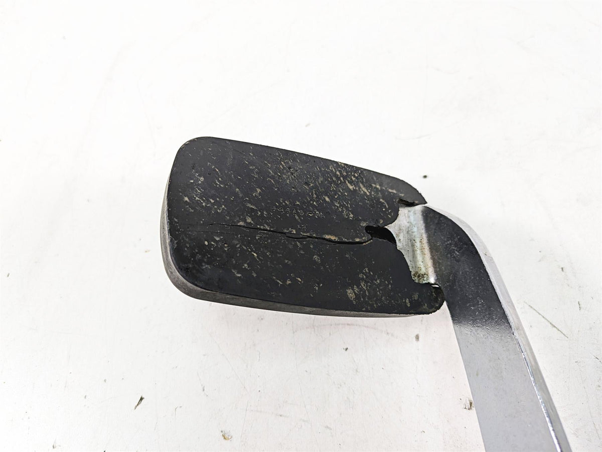 2010 Harley Touring FLHTCU Electra Glide Right Floorboard + Brake Pedal 50621-06 {{ shop.shopifyCountryName }} - Mototech271