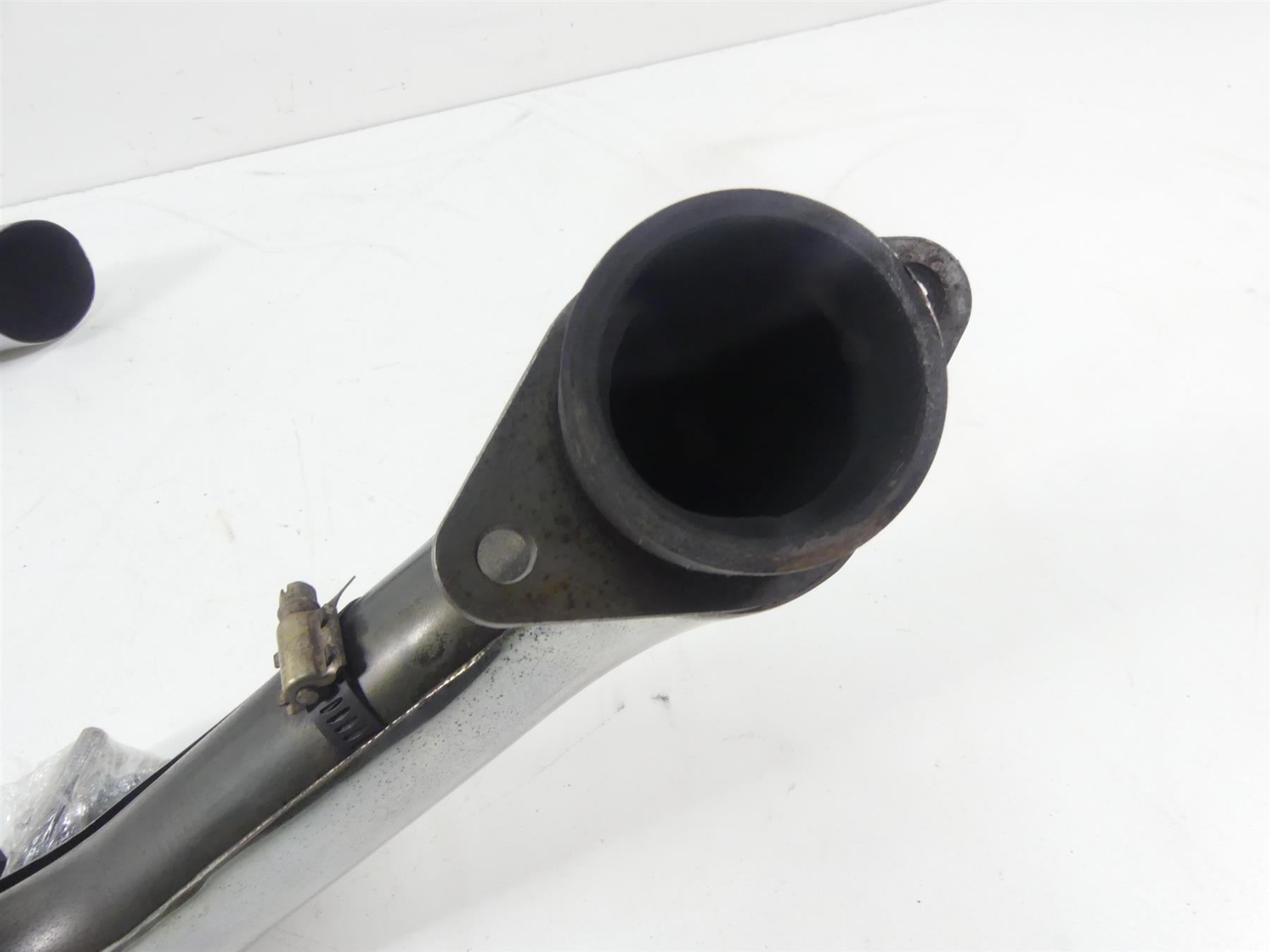2004 Yamaha XV1700 Road Star Warrior 2 into 2 Short Staggered Exhaust Pipe Set {{ shop.shopifyCountryName }} - Mototech271