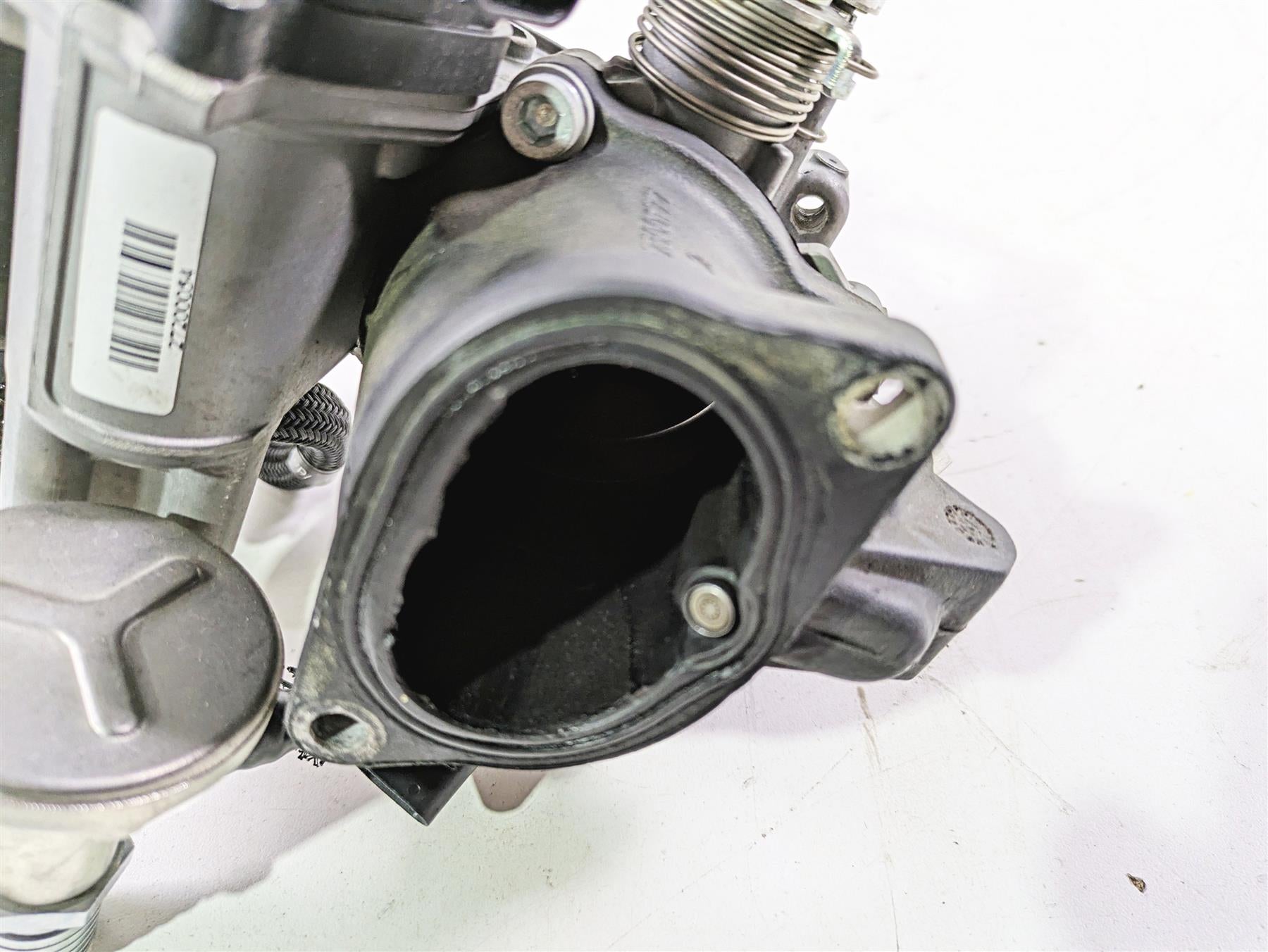 2022 Harley RA1250 S Pan America Throttle Body Bodies 27300169 {{ shop.shopifyCountryName }} - Mototech271