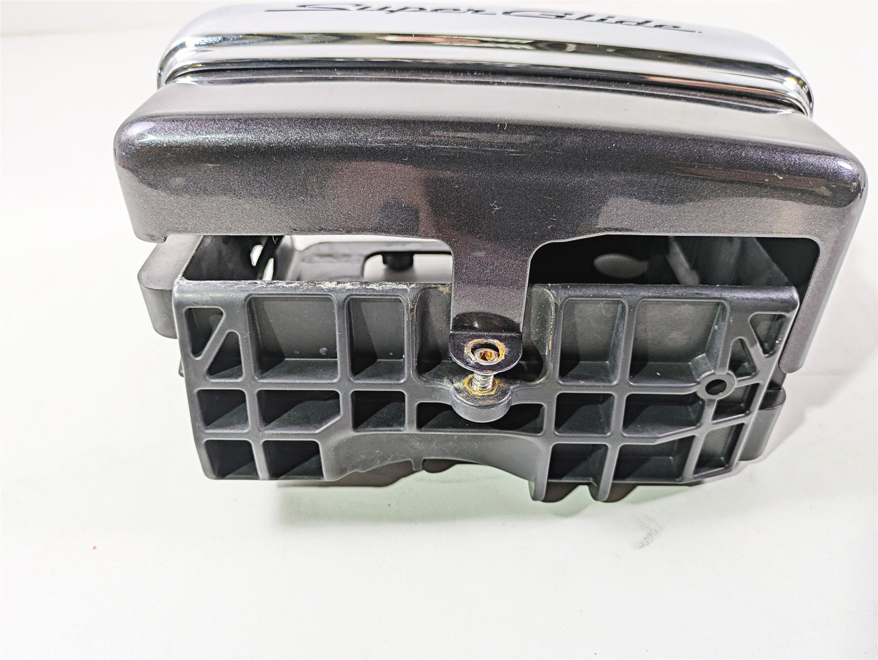 2011 Harley FXDC Dyna Super Glide Right Battery Tray Stay & Cover 70379-06A {{ shop.shopifyCountryName }} - Mototech271