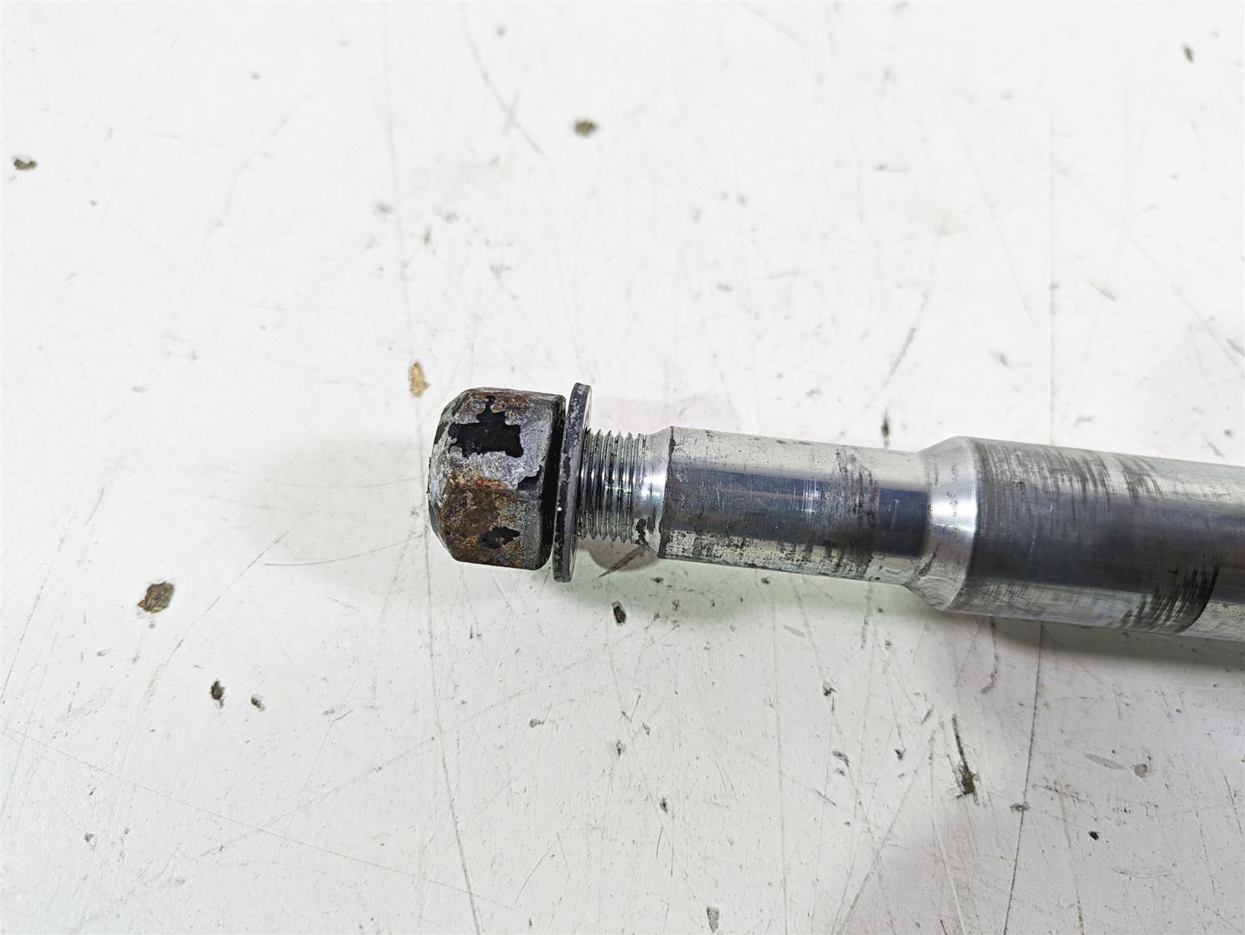 2013 Harley FXDWG Dyna Wide Glide Front Axle Wheel Spindle 25mm 41547-07A {{ shop.shopifyCountryName }} - Mototech271