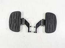 Load image into Gallery viewer, 2004 Yamaha XVZ1300 Royal Star Rear Passenger Floorboard Set 4XY-27430-00-00 | Mototech271
