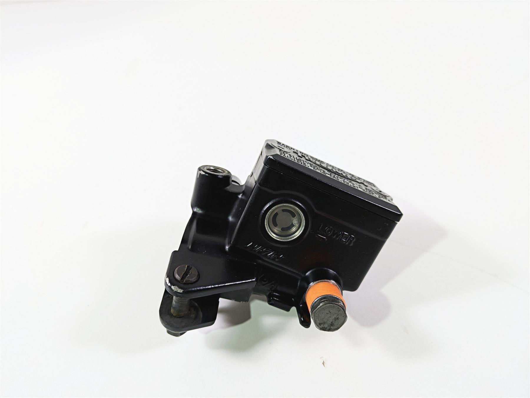 2015 Triumph Tiger Explorer XC Nissin Front Brake Master Cylinder 5/8 T2025830 {{ shop.shopifyCountryName }} - Mototech271