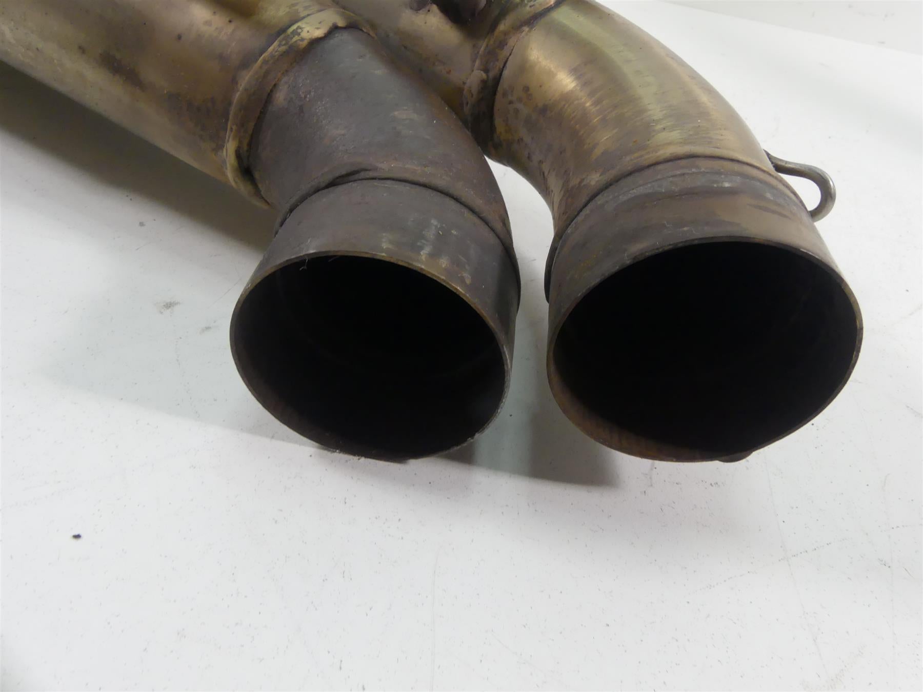 2012 Mv Agusta Brutale 1090 R Exhaust Pipe Muffler Set 8000B2797 8000B2796 {{ shop.shopifyCountryName }} - Mototech271