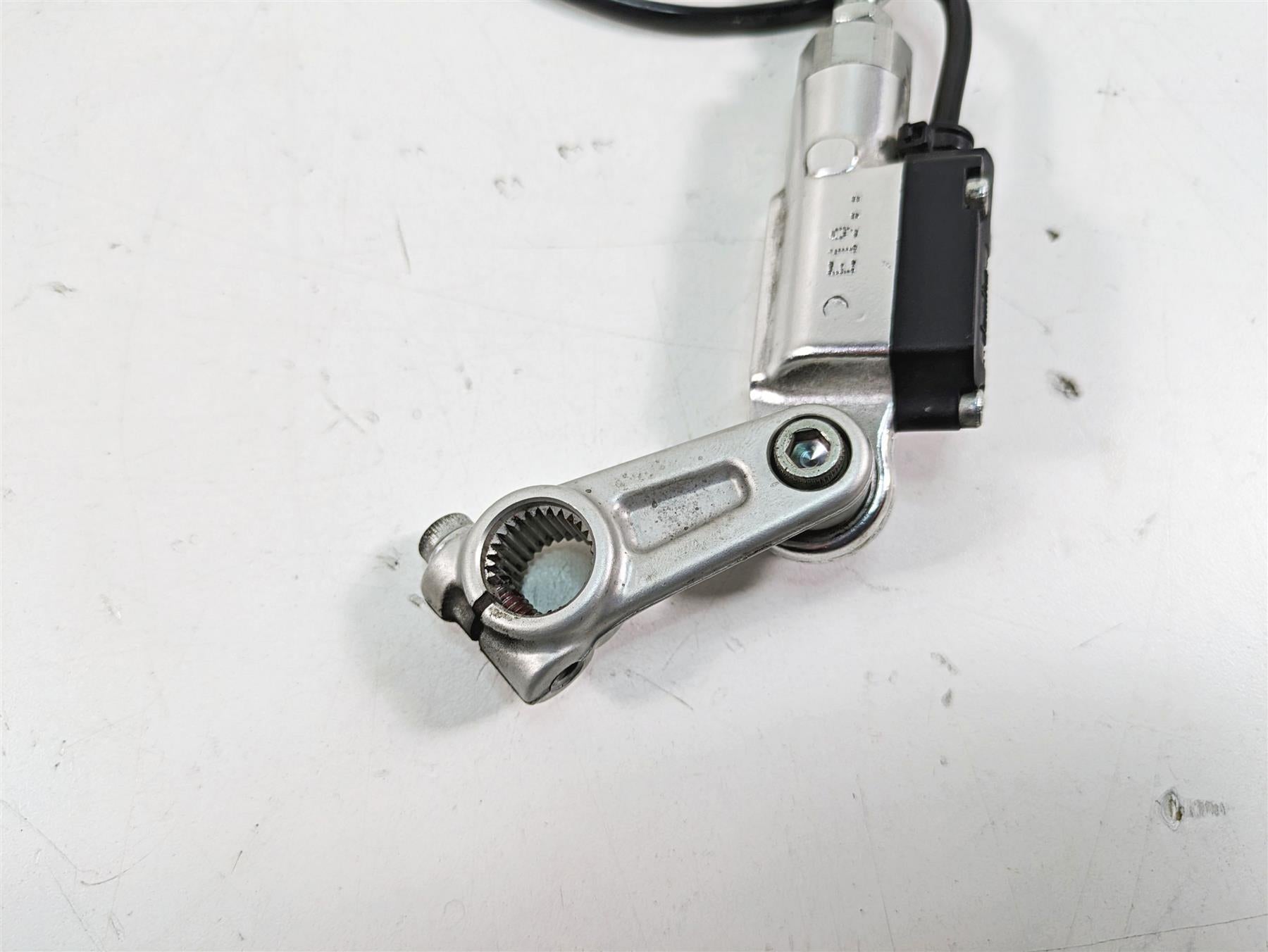 2020 Ducati Hypermotard 950 SP Quickshifter Quick Gear Shifter 55215494B {{ shop.shopifyCountryName }} - Mototech271