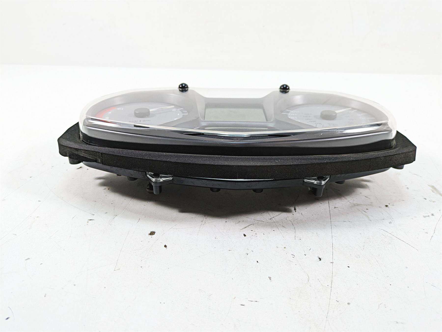 2007 BMW R1200RT K26 Speedometer Gauge Instrument 29K 62117704618 {{ shop.shopifyCountryName }} - Mototech271