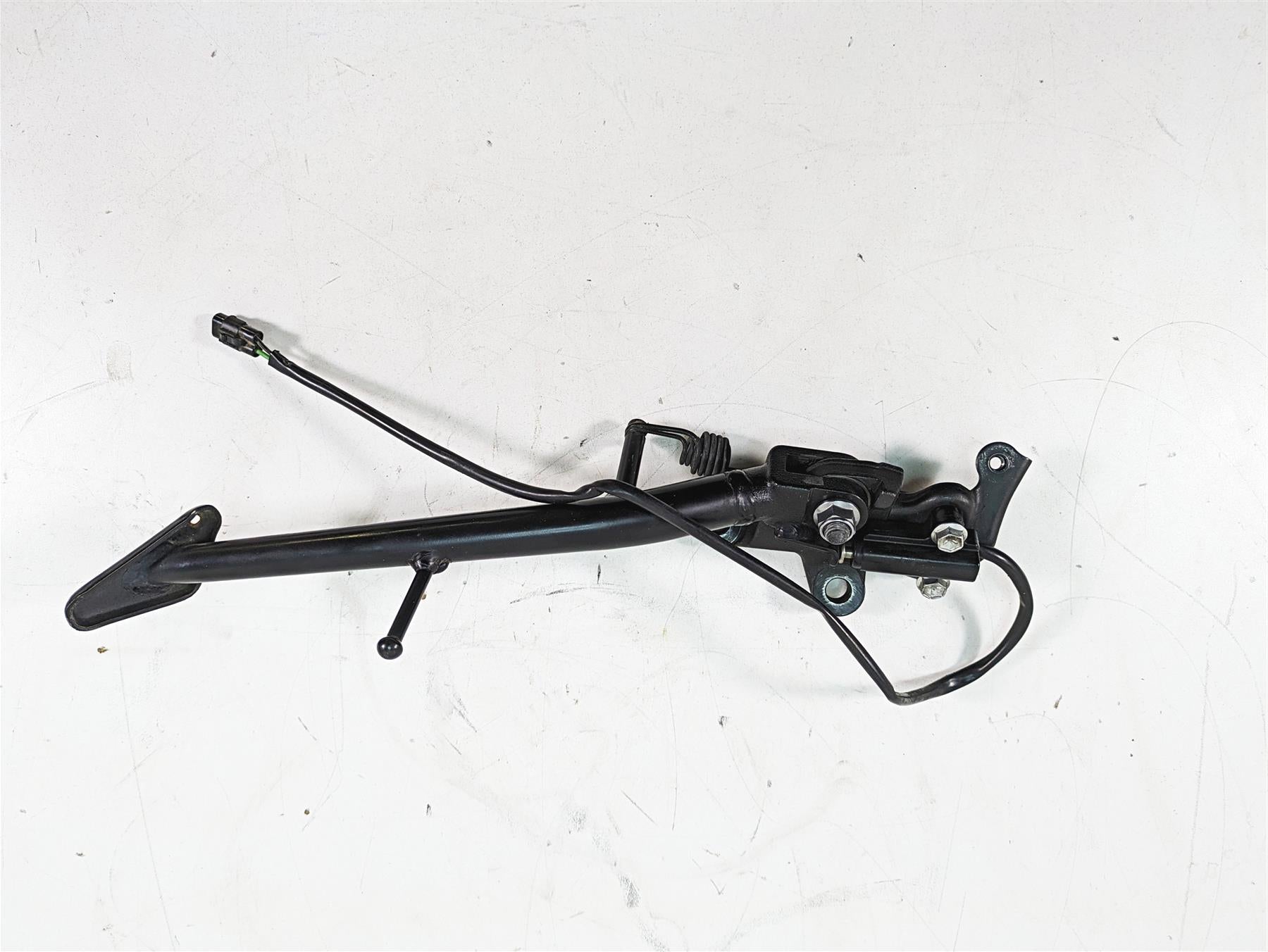 2022 Suzuki GSXR 750 Side Kick Stand Kickstand 42310-14J00 {{ shop.shopifyCountryName }} - Mototech271