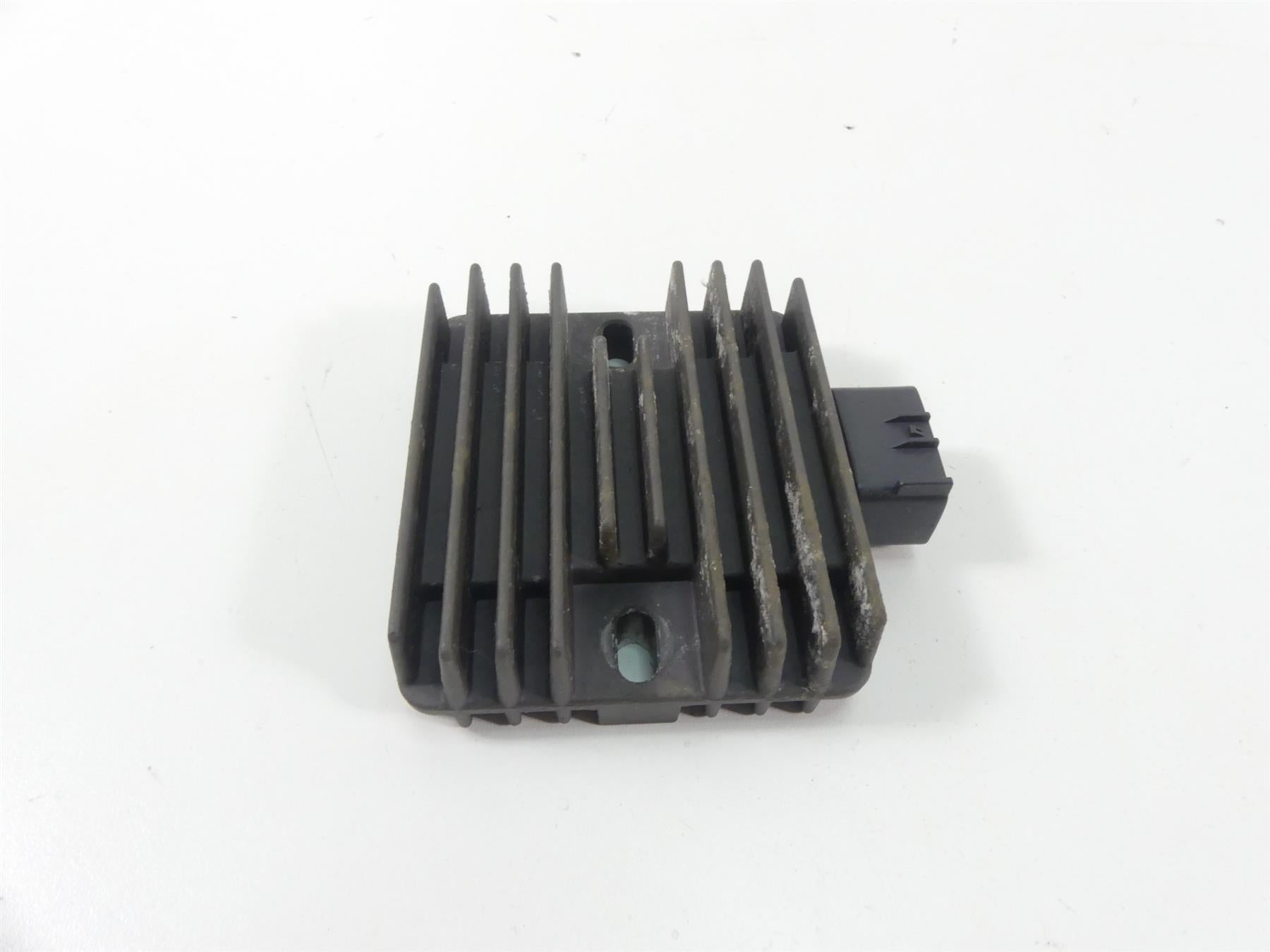 2015 Yamaha Waverunner Cruiser VX1100 Rectifier Voltage Regulator 6S8-81960-00 {{ shop.shopifyCountryName }} - Mototech271
