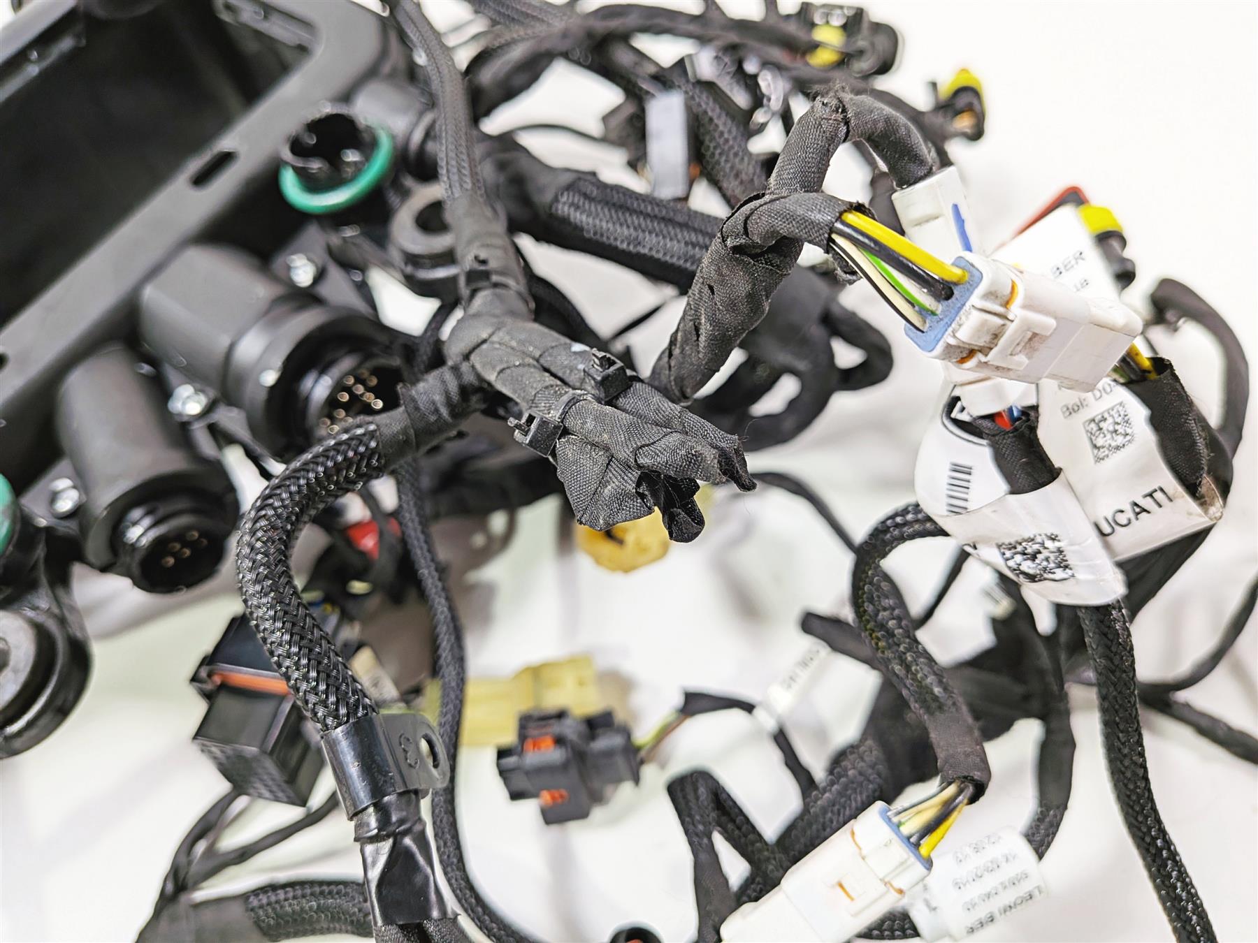 2019 Ducati Panigale V4S V4 S Corse Wiring Harness Loom Set 5101C381G 69929711A {{ shop.shopifyCountryName }} - Mototech271