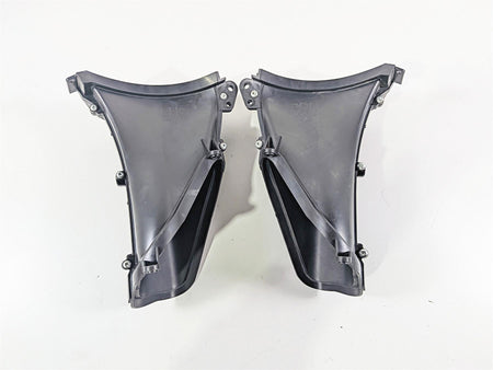 2020 Harley Touring FLTRK Road Glide Front Air Inlet Duct Set 29200136 292001393 {{ shop.shopifyCountryName }} - Mototech271