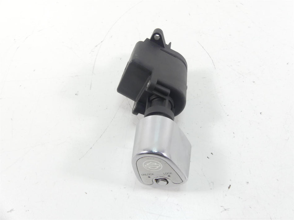 2012 Harley Touring FLHTP Electra Glide Ignition Switch Knob - Read 71572-06 {{ shop.shopifyCountryName }} - Mototech271