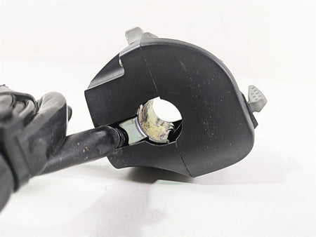 2018 KTM 1290 Super Duke R Left Hand Turn Signal Control Switch 61411170100 {{ shop.shopifyCountryName }} - Mototech271