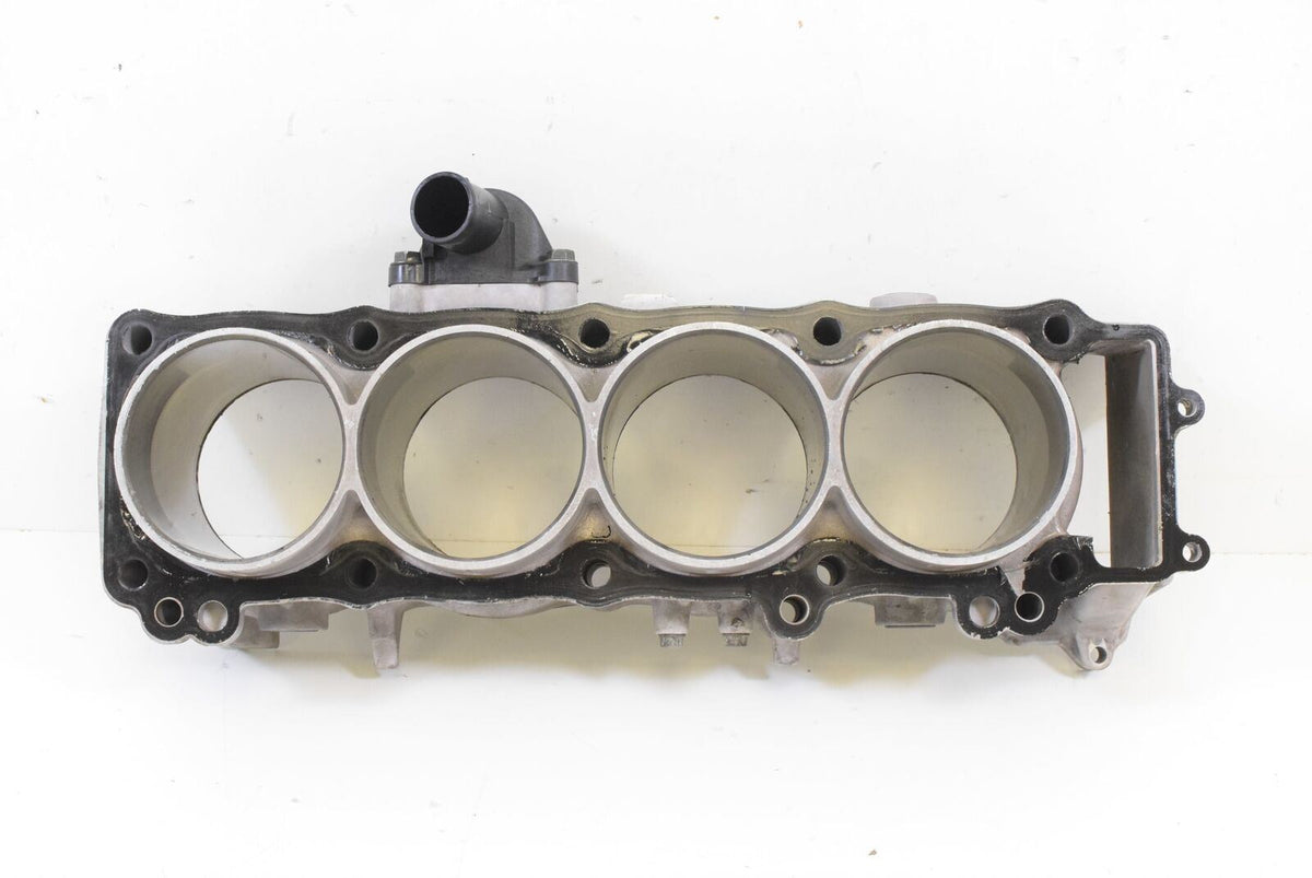 2005 Suzuki GSX1300 R Hayabusa Nice Jug Cylinder Pistons 18K 11210-24F00-0F0 {{ shop.shopifyCountryName }} - Mototech271