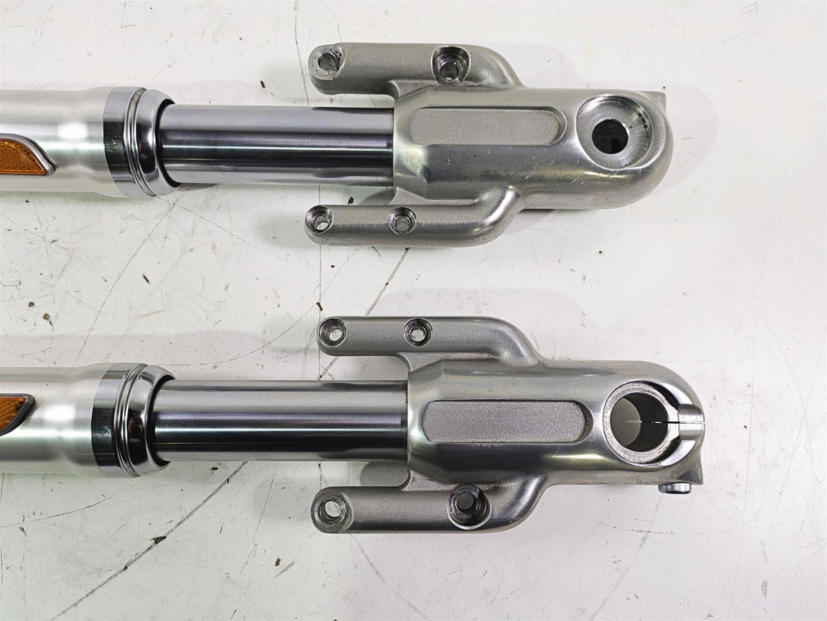 2012 Harley VRSCF Muscle V Rod Straight Front Fork Leg Set 48700-09 48701-09 {{ shop.shopifyCountryName }} - Mototech271