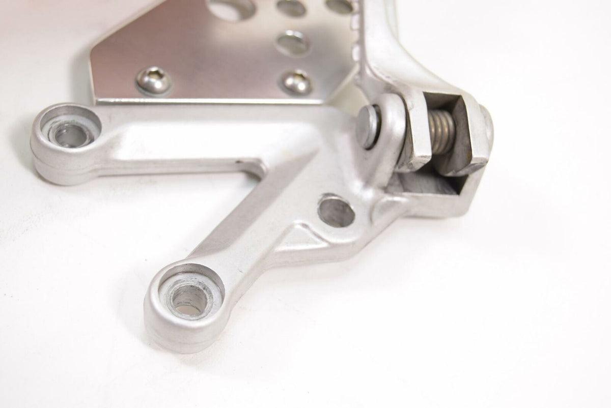 2008 Aprilia RSV2 RSV1000 R Front Left Rider Footpeg Set AP8154069 {{ shop.shopifyCountryName }} - Mototech271