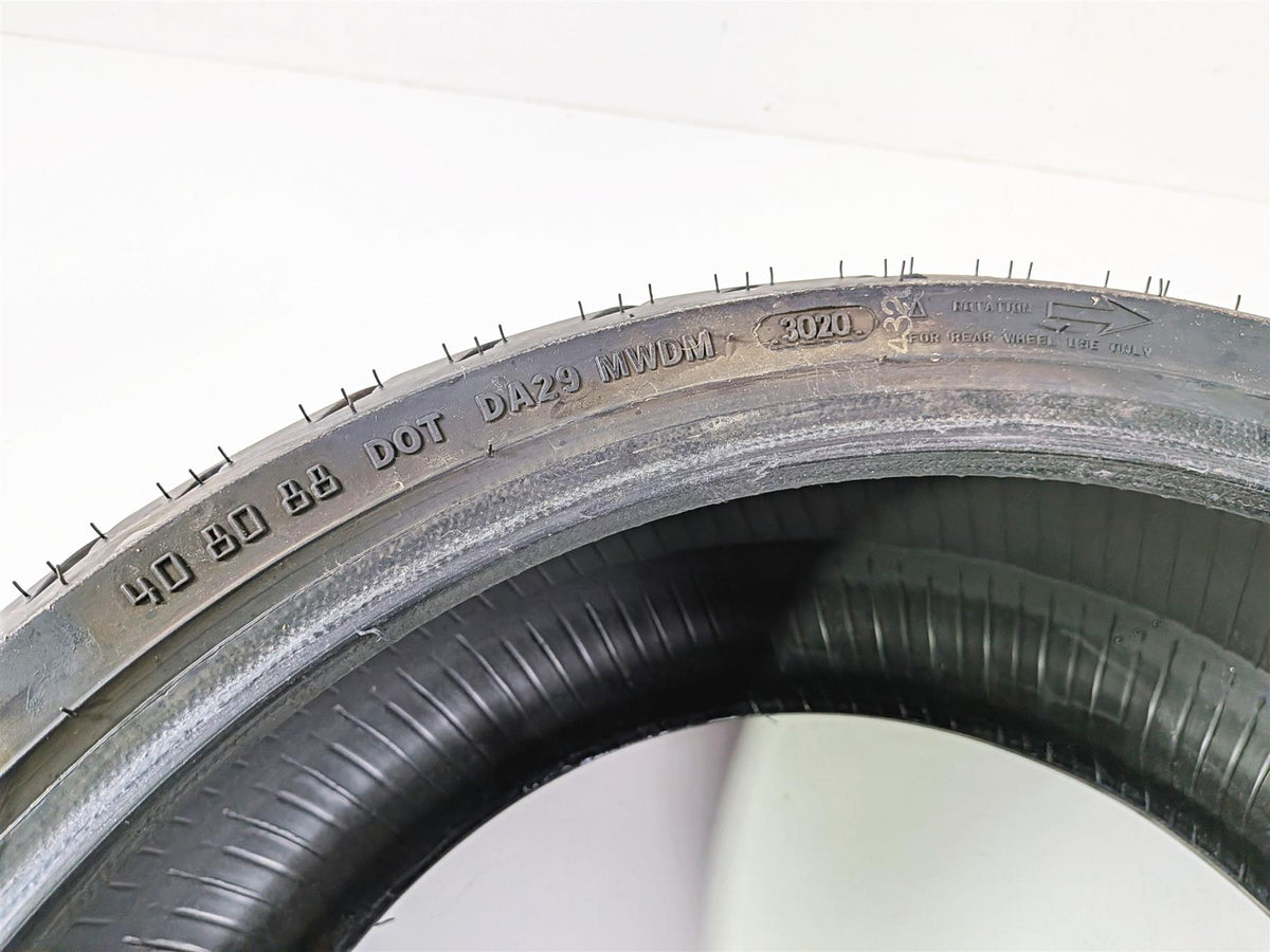 Used Rear Motorcycle Tire Dunlop Elite 3 240/40R18 669534 {{ shop.shopifyCountryName }} - Mototech271