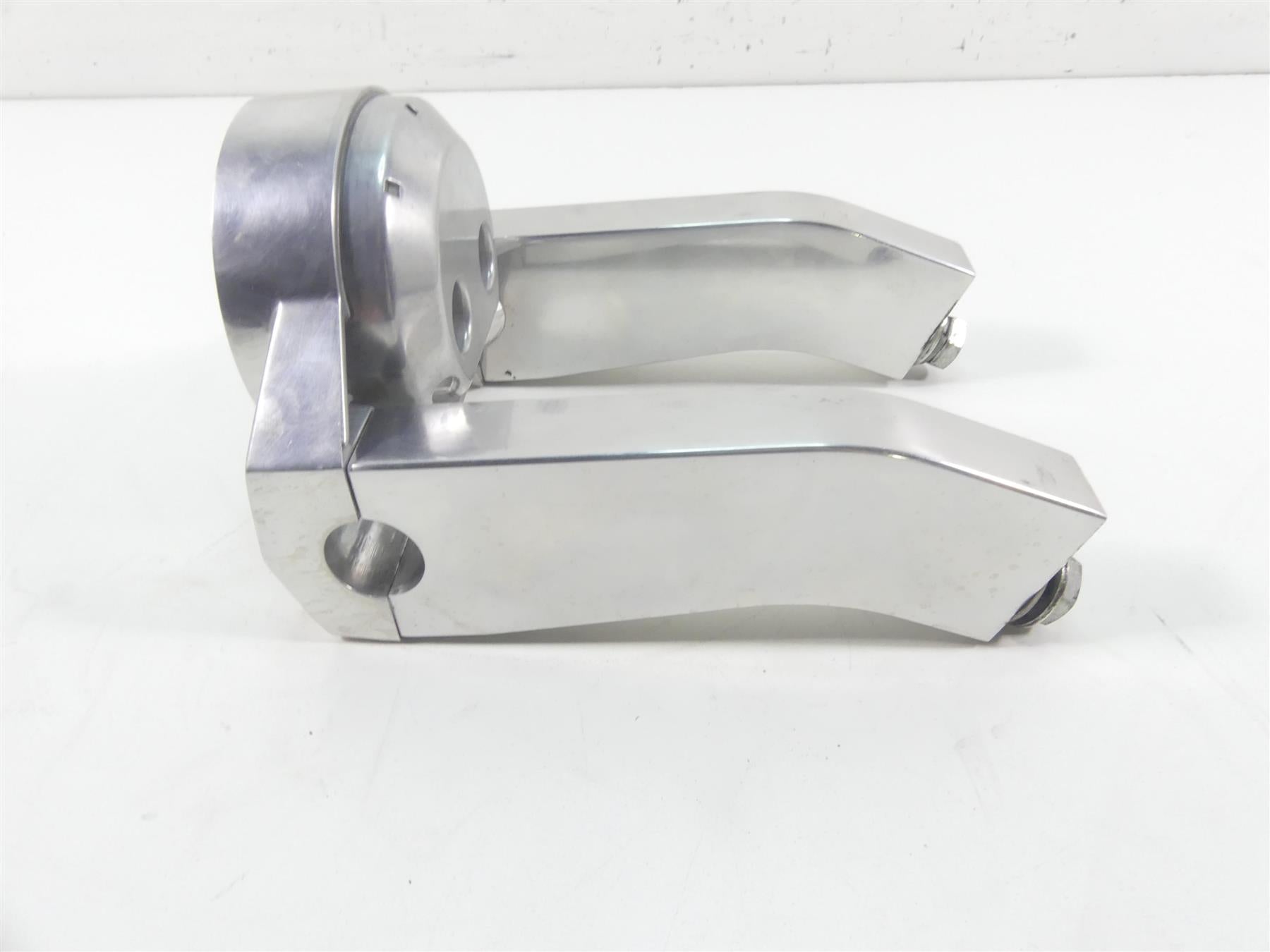 2002 Honda VTX1800 C Handlebar Riser Holder Speedo Mount Set 53231-MCH-000 {{ shop.shopifyCountryName }} - Mototech271