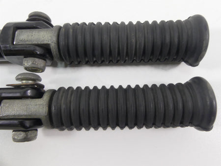 2008 Harley Softail FLSTSB Cross Bones Rear Passenger Pillion Foot Pegs 33048-72 {{ shop.shopifyCountryName }} - Mototech271