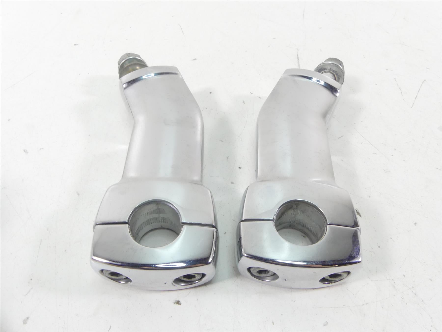 2008 Honda V-Twin VTX1800 N3 Handlebar Handle Bar Riser Holder Set 53230-MCV-G10 {{ shop.shopifyCountryName }} - Mototech271