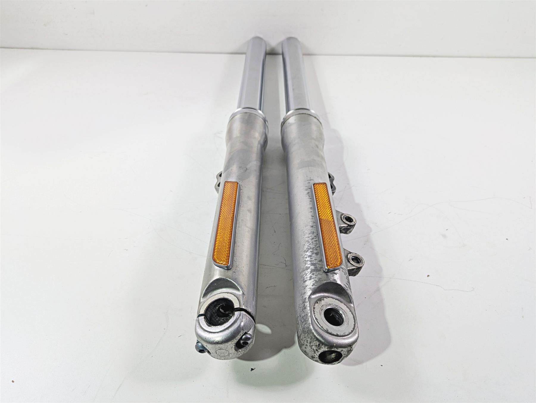 2009 Harley FXDC Dyna Super Glide Straight Front Fork Set 45947-06A 45948-06B {{ shop.shopifyCountryName }} - Mototech271