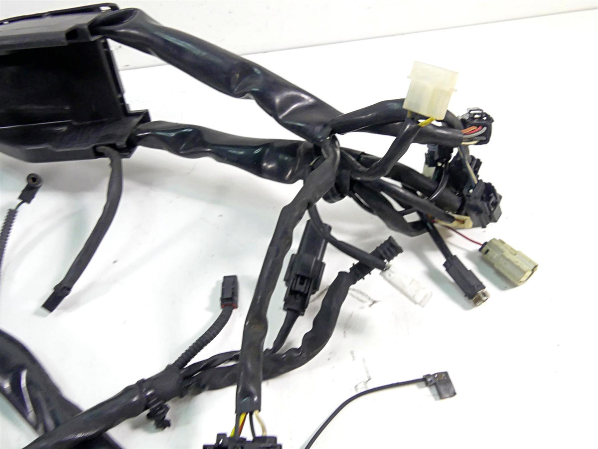 2010 Harley Touring FLHRC Road King Main Abs Wiring Harness - No Cuts 70120-10A {{ shop.shopifyCountryName }} - Mototech271