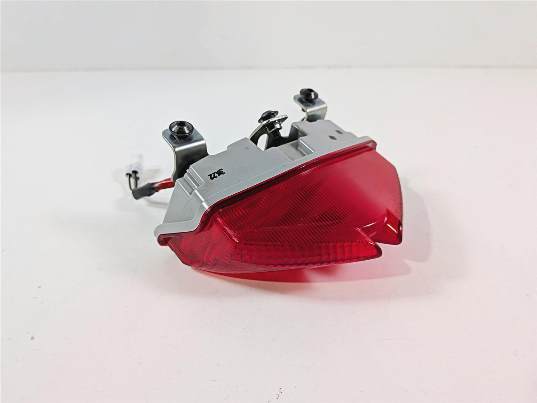 2024 Suzuki GSXR 600 Rear Taillight Tail Brake Light 35710-14JA1 35710-14JC0 {{ shop.shopifyCountryName }} - Mototech271