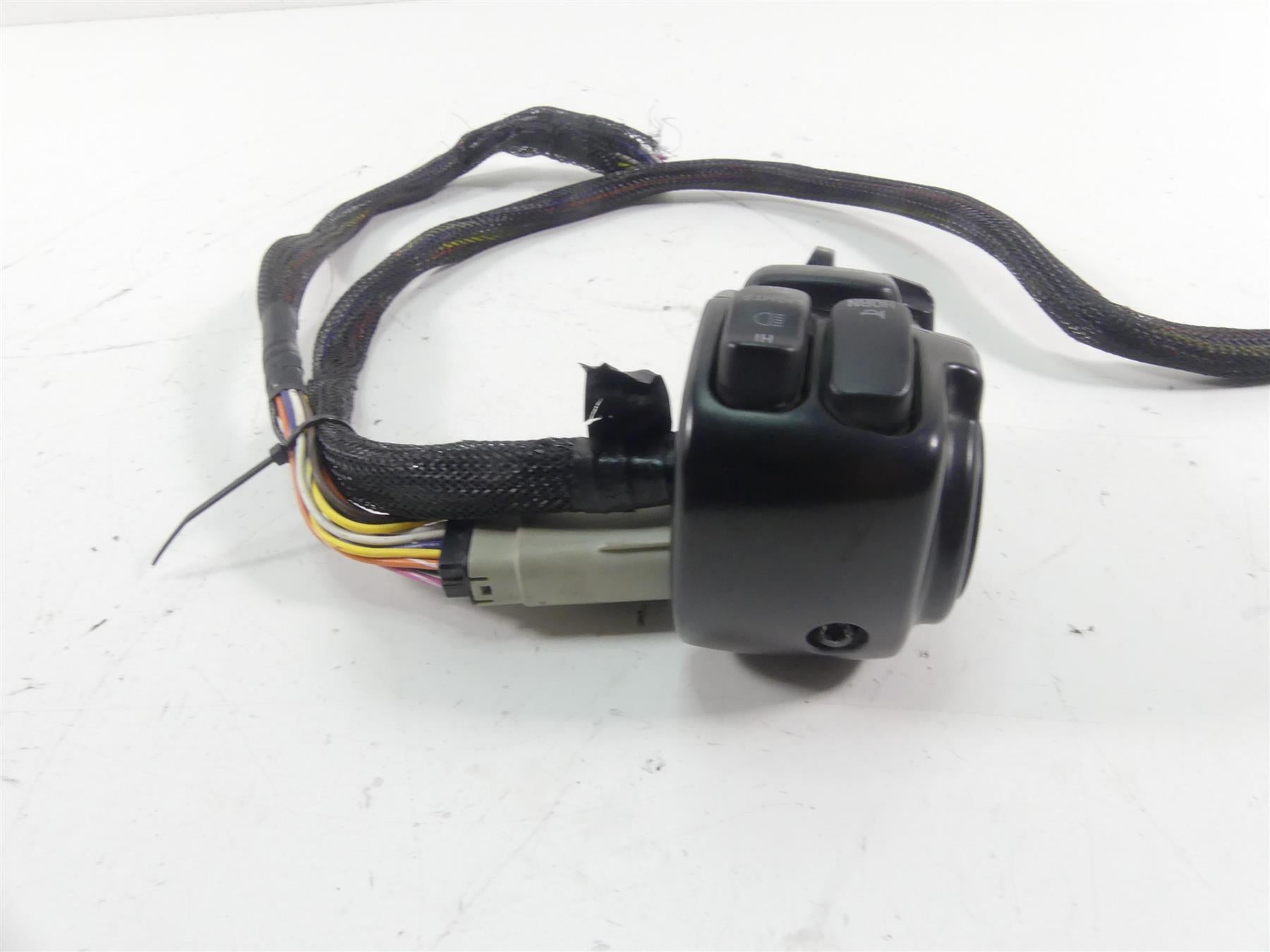 2012 Harley Touring FLHTK Electra Glide Left Hand Control Switch - Read 71682-06 {{ shop.shopifyCountryName }} - Mototech271