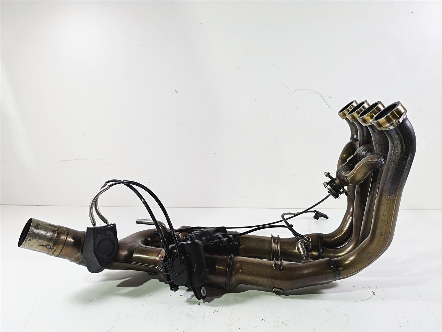 2016 BMW S1000RR K46 Exhaust Header & Servo Motor 18518548761 {{ shop.shopifyCountryName }} - Mototech271