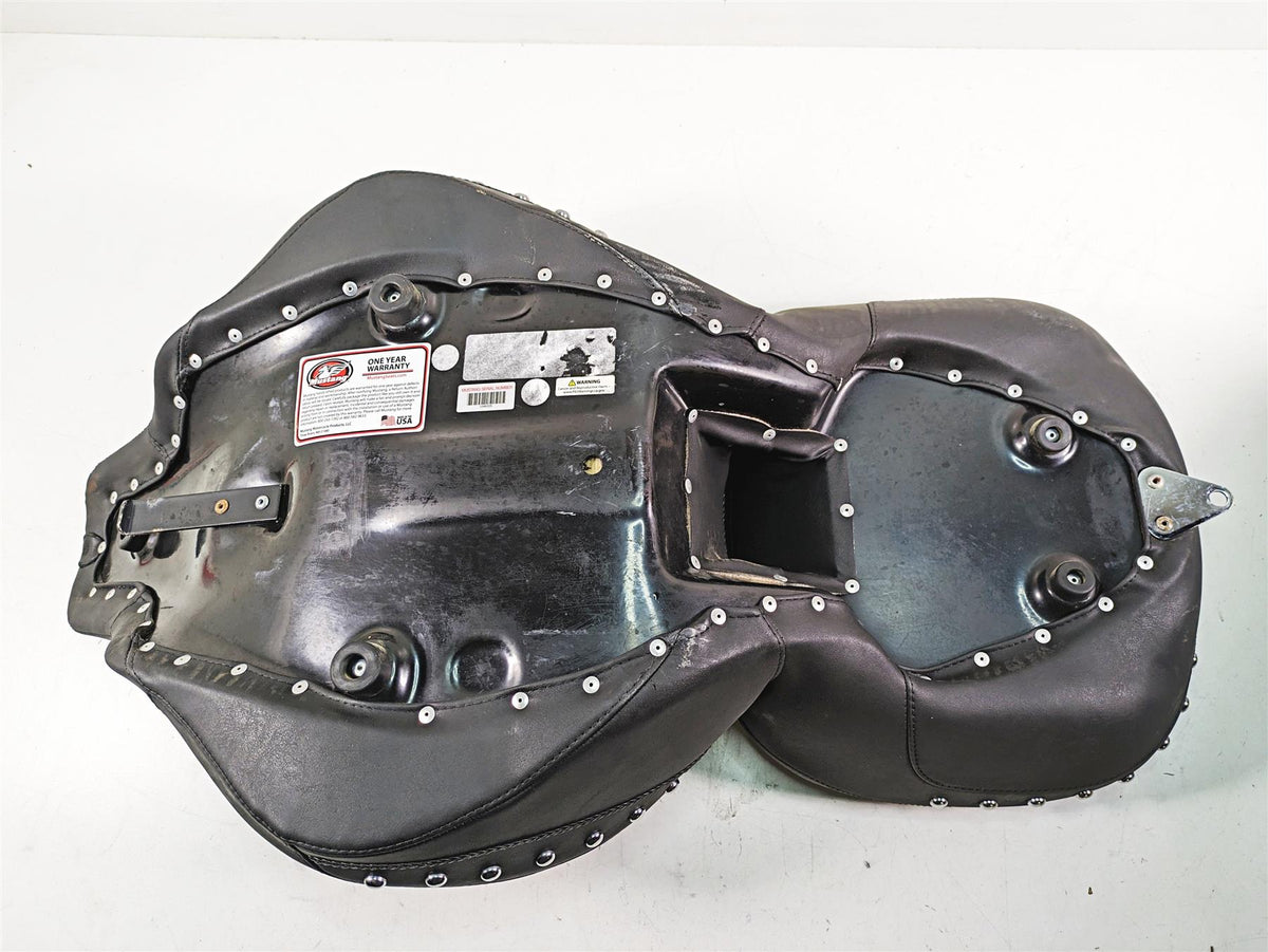 1999 Harley Touring FLHTC Electra Glide Seat Saddle Mustang Wide Studded 76652 {{ shop.shopifyCountryName }} - Mototech271