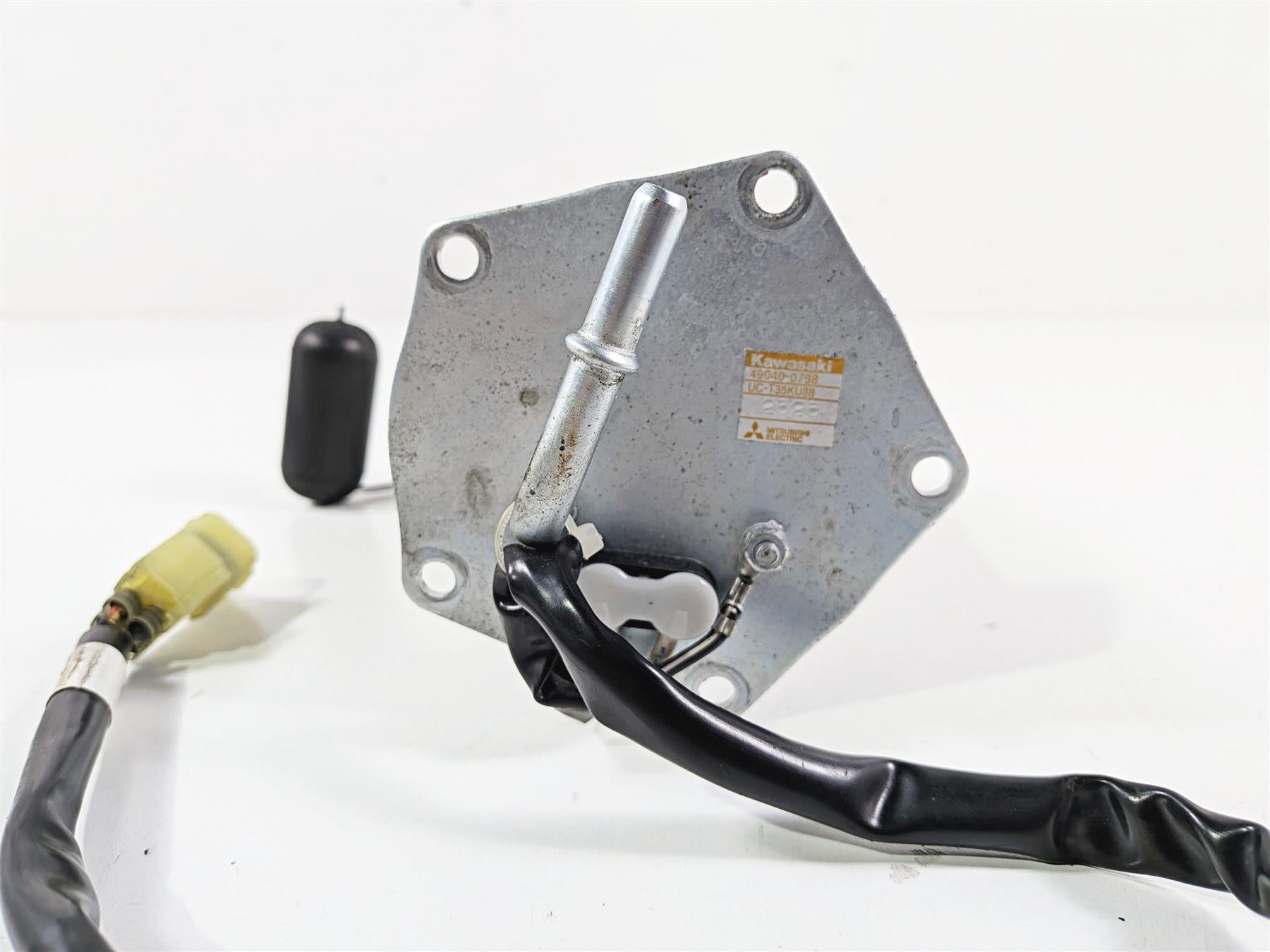 2022 Kawasaki ZX10R ZX1000 Ninja Fuel Gas Petrol Pump 49040-0798