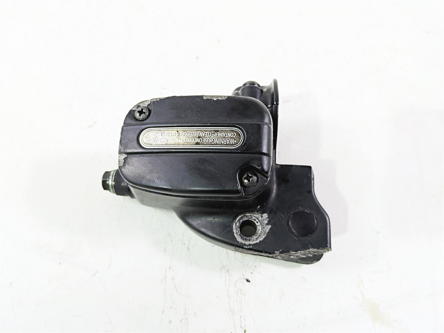 2013 Harley VRSCF Muscle Rod Clutch Master Cylinder 11/16" 38744-09B {{ shop.shopifyCountryName }} - Mototech271