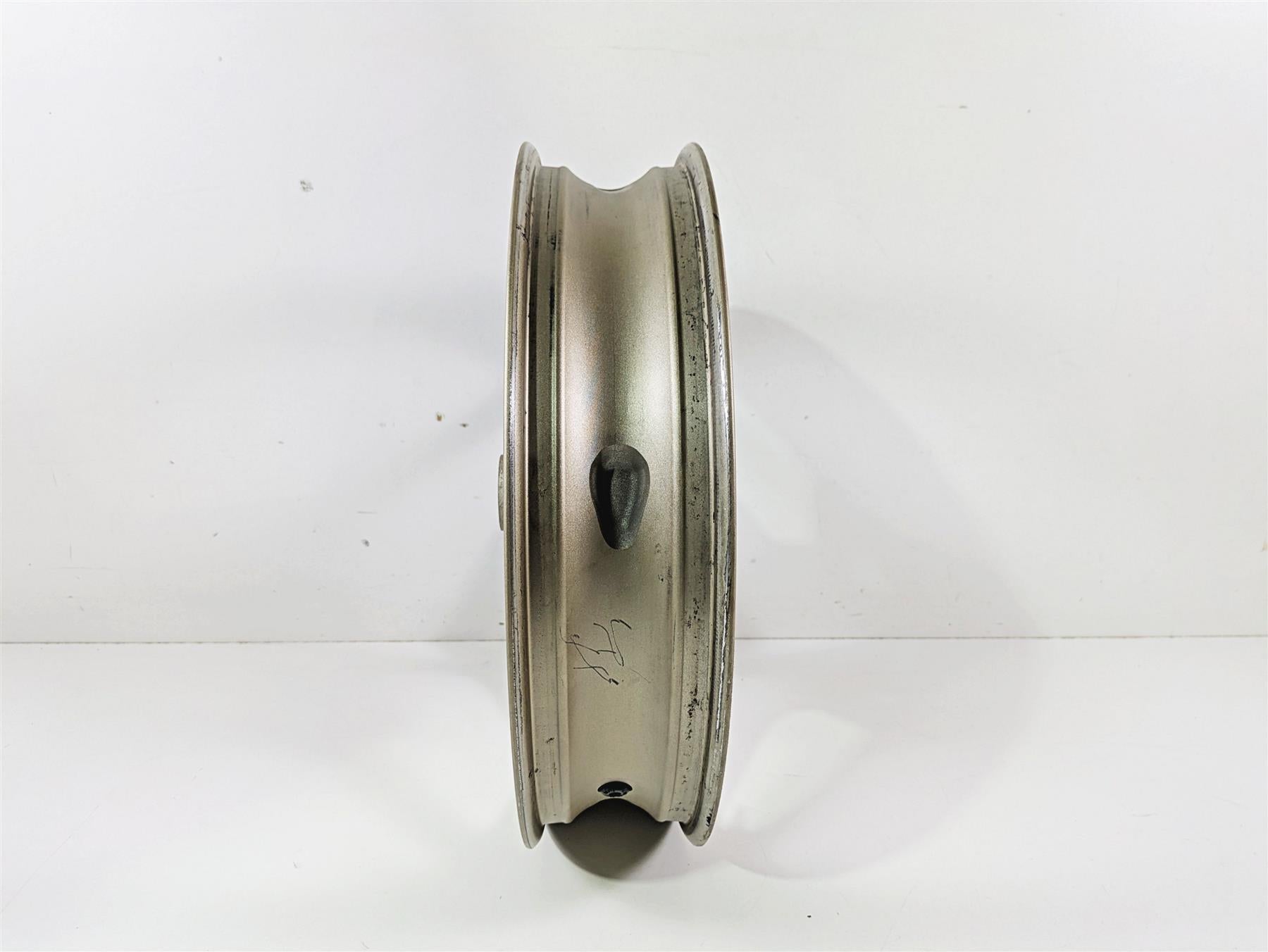 2014 Yamaha YZFR1 R1 RN22 Front Wheel Rim 17x3.5 .44mm Runout 1KB-25168-00- {{ shop.shopifyCountryName }} - Mototech271