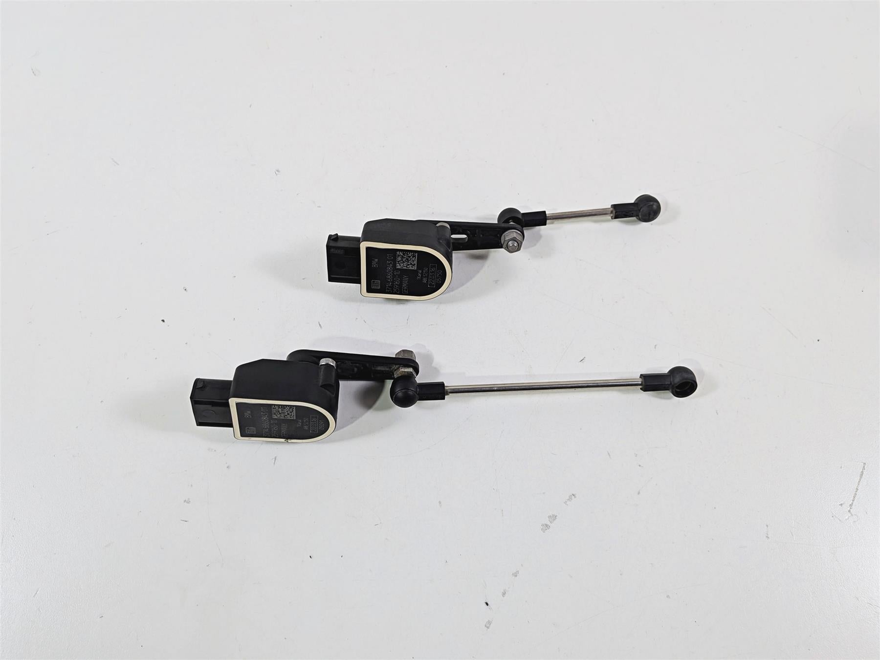2016 BMW R1200 GS K50 Front Rear Leveling Sensor Set 37146870000 {{ shop.shopifyCountryName }} - Mototech271