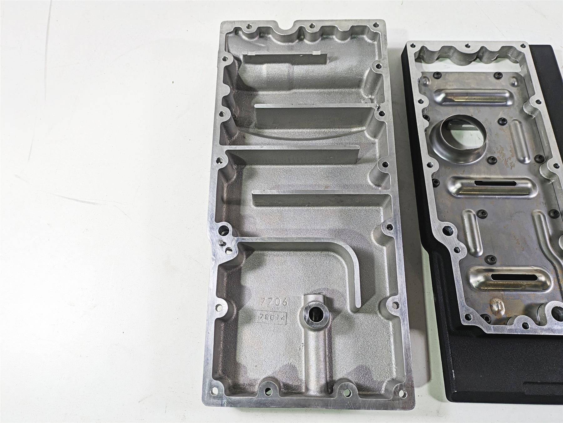 2015 Harley Touring FLHXS Street Glide Screamin Eagle High Cap Oil Pan 24400099 {{ shop.shopifyCountryName }} - Mototech271