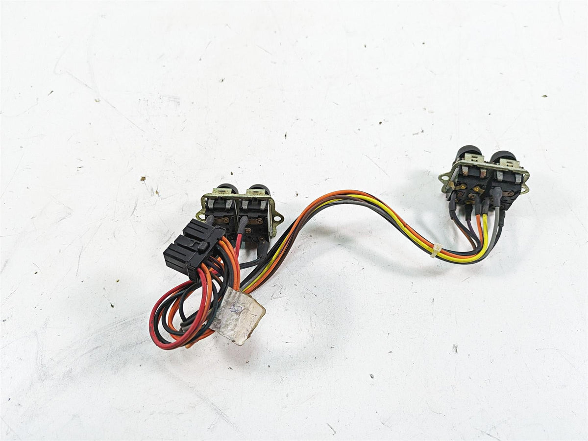 2010 Harley Touring FLHTCU Electra Glide Auxiliary Switch Set 70271-98 {{ shop.shopifyCountryName }} - Mototech271