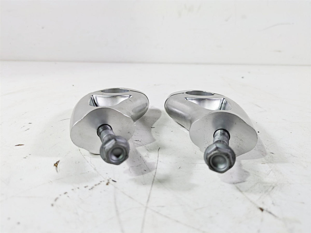 2014 Moto Guzzi California 1400 Touring Handlebar Holder Riser Set GU06500600 {{ shop.shopifyCountryName }} - Mototech271